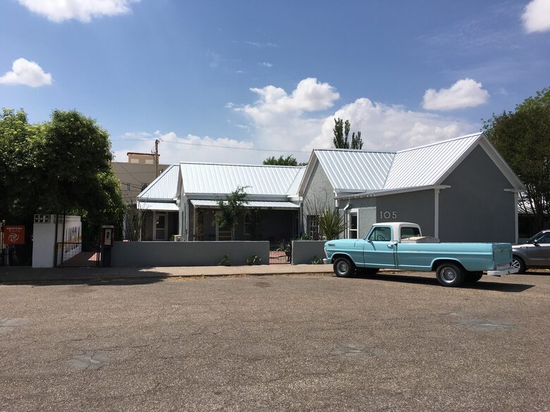 The 105 Lincoln - Marfa, Texas