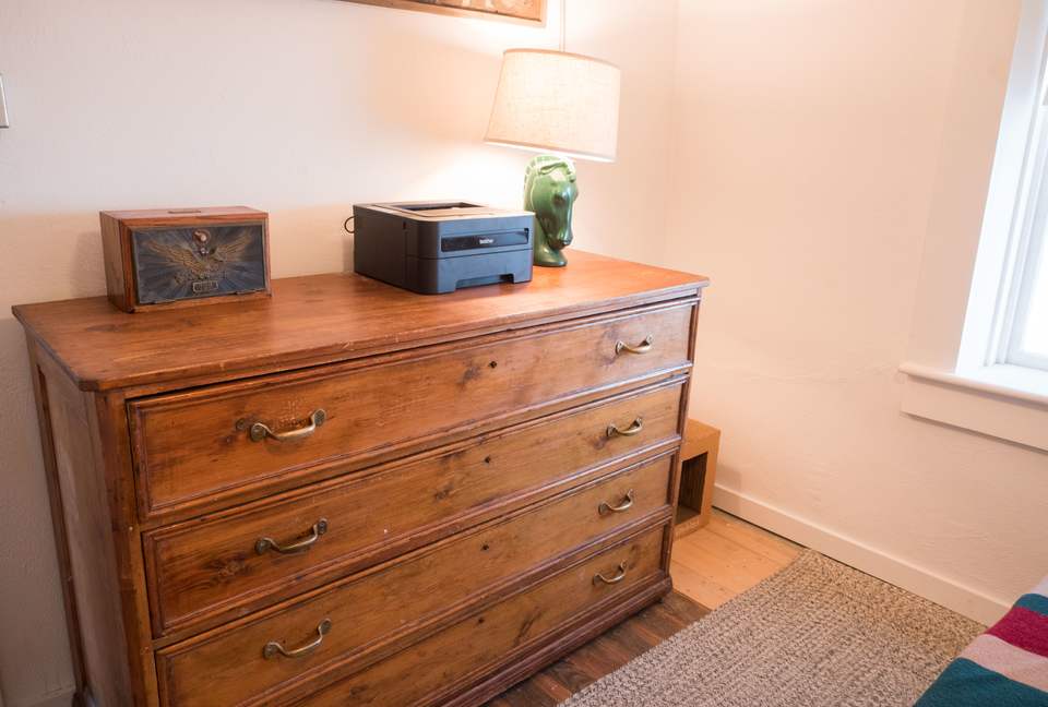 The 105 Lincoln - Marfa, Texas