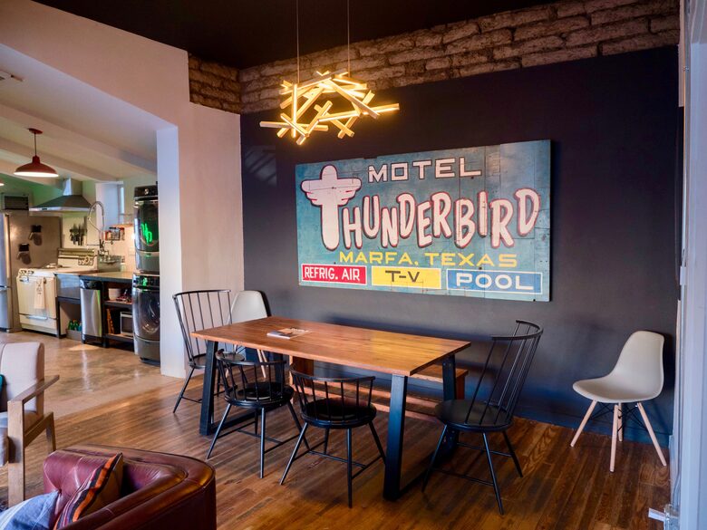 The 105 Lincoln - Marfa, Texas