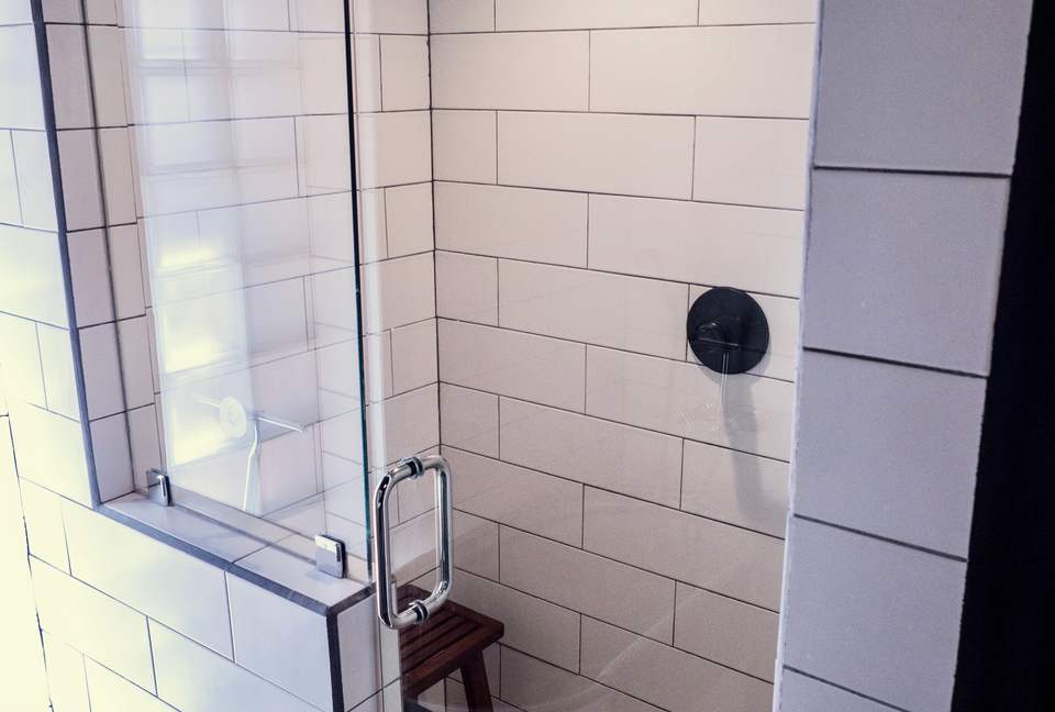 The 105 Lincoln - Marfa, Texas