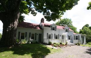 Millbrook Farmhouse Escape - Millbrook, New York