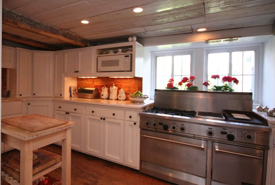 Millbrook Farmhouse Escape - Millbrook, New York