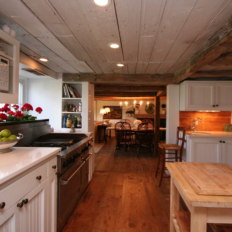 Millbrook Farmhouse Escape - Millbrook, New York