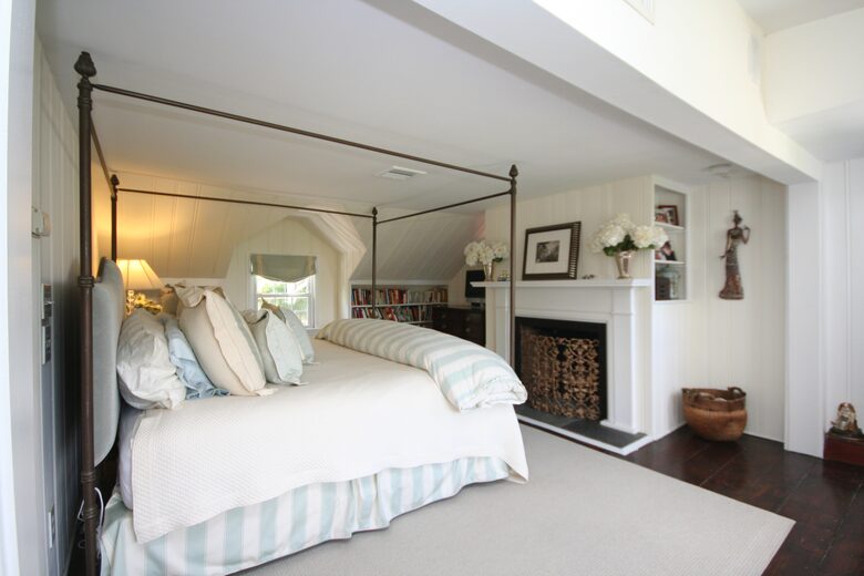 Millbrook Farmhouse Escape - Millbrook, New York