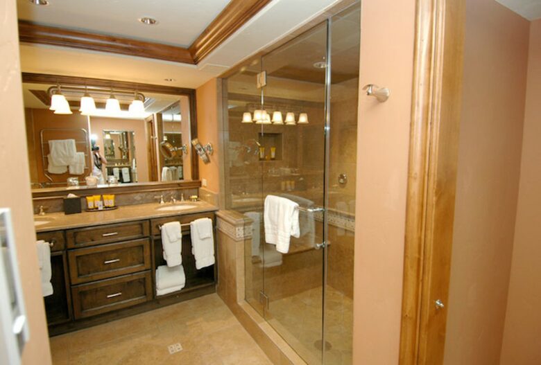 St. Regis Residence Club, Aspen 3 Bedroom - Aspen, Colorado