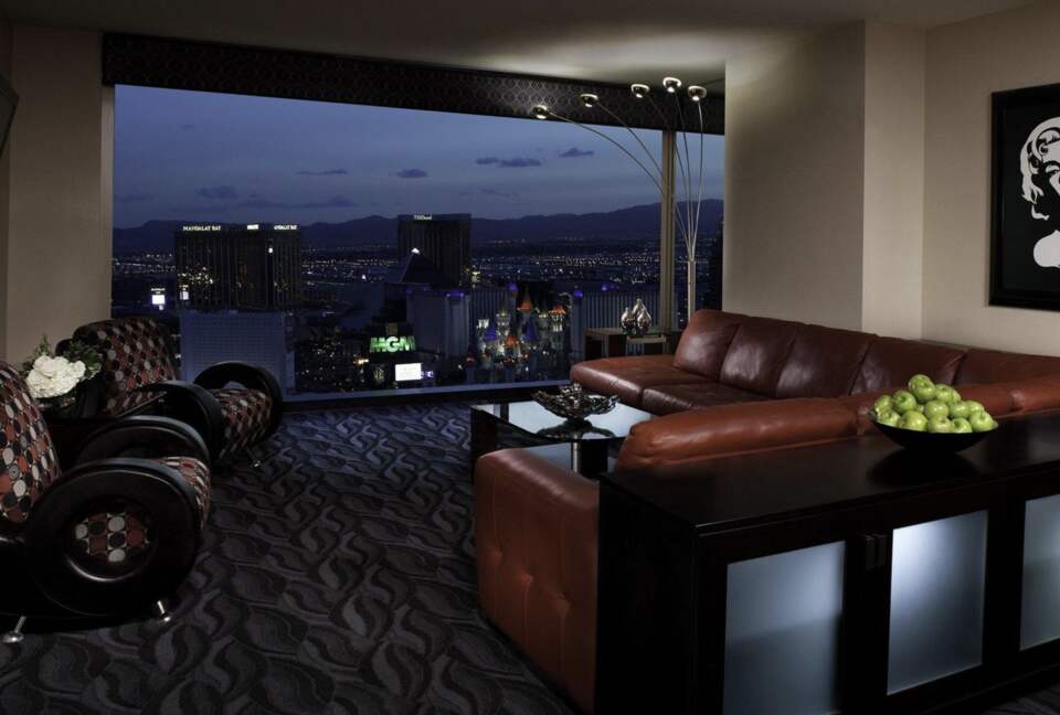 Elara by Hilton - Two-Bedroom Suite - Las Vegas, Nevada
