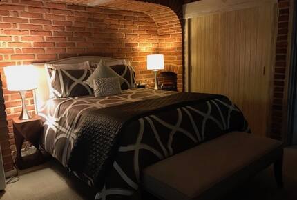 Forest Creek - Valle de Bravo, Mexico