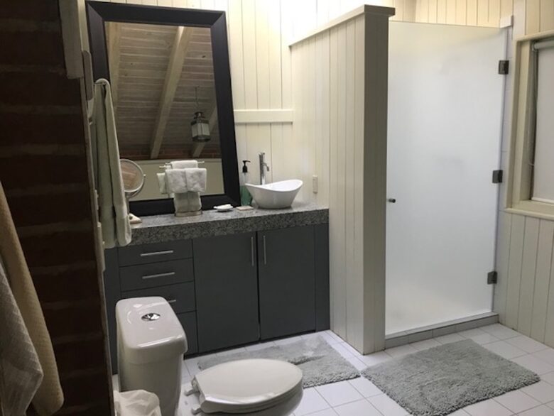 Forest Creek - Valle de Bravo, Mexico