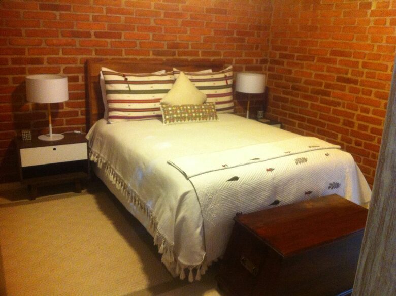 Forest Creek - Valle de Bravo, Mexico