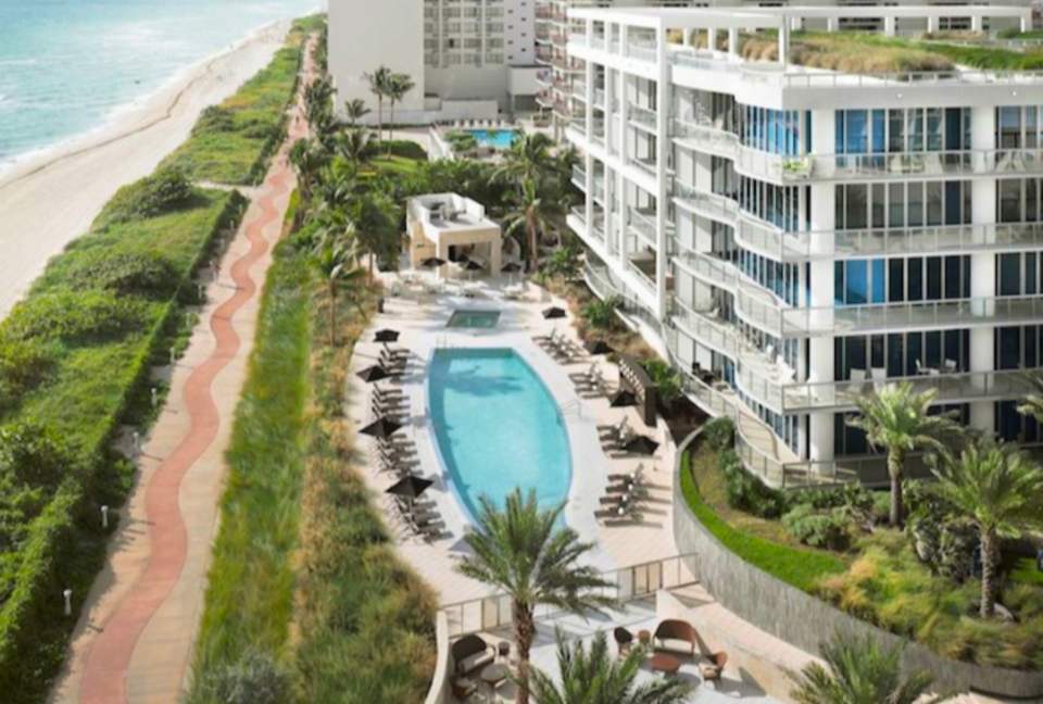 Ocean View Carillon Luxury Wellness Resort - Miami Beach, Florida