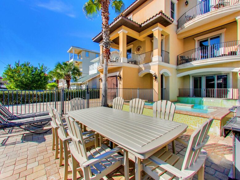 Santorini - Private Beach Access - Miramar Beach, Florida