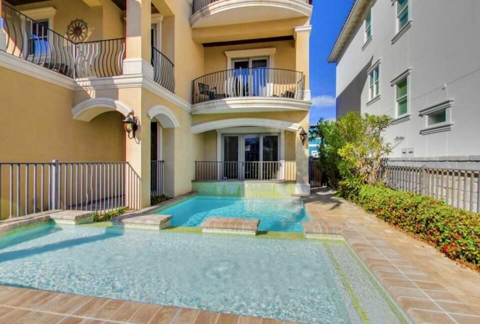 Santorini - Private Beach Access - Miramar Beach, Florida