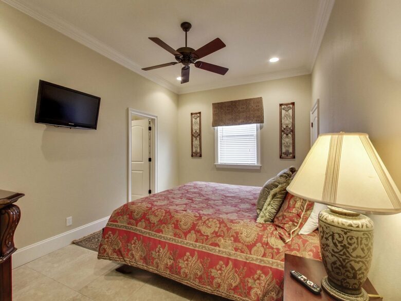 Santorini - Private Beach Access - Miramar Beach, Florida