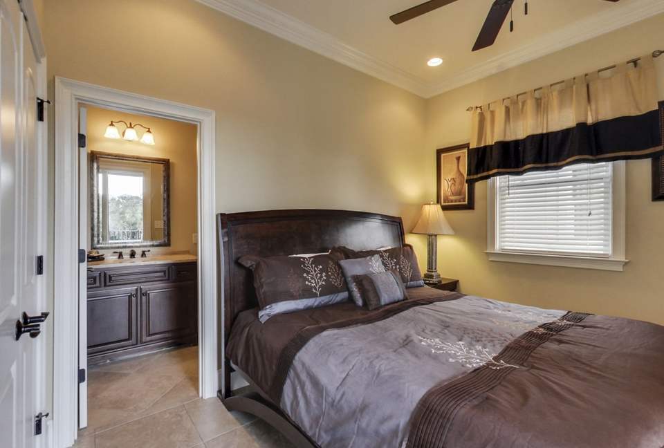 Santorini - Private Beach Access - Miramar Beach, Florida