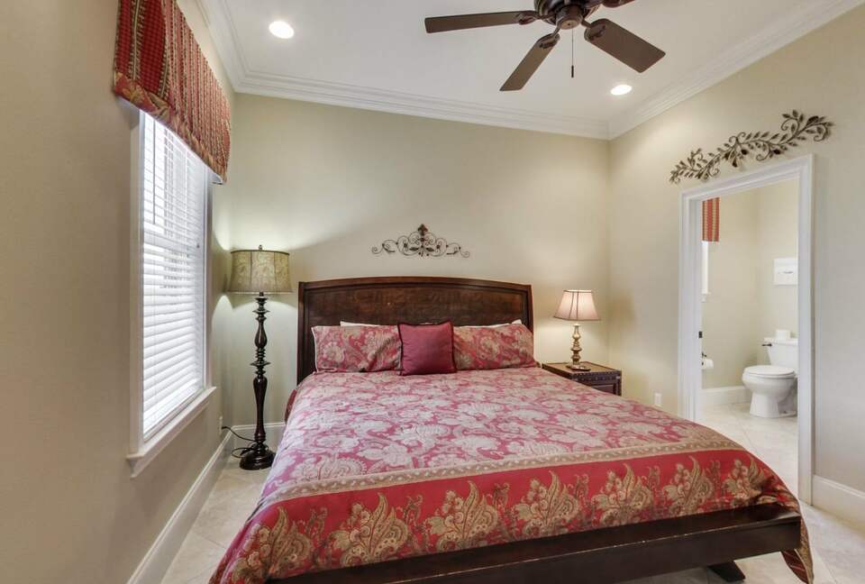 Santorini - Private Beach Access - Miramar Beach, Florida