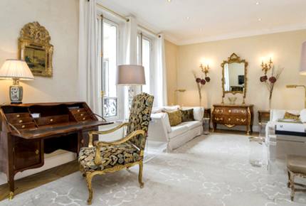 Louvre Royal - Paris, France