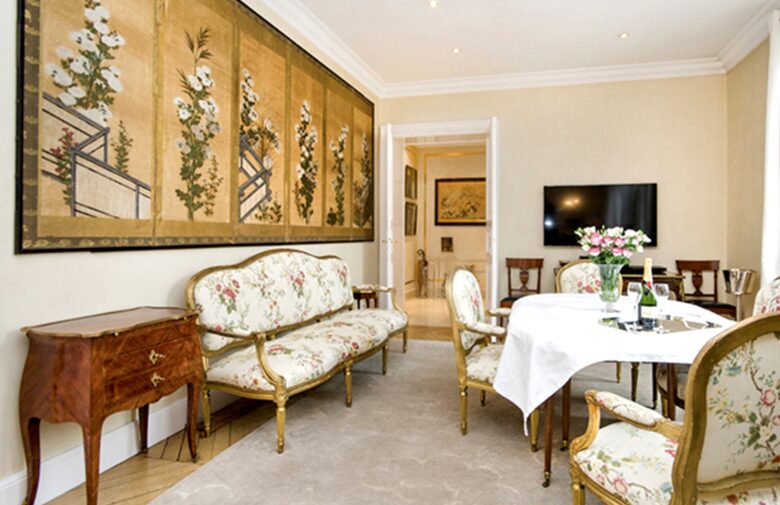 Louvre Royal - Paris, France