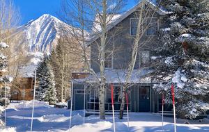 Iron Horse - Southern Belle - Crested Butte, Colorado