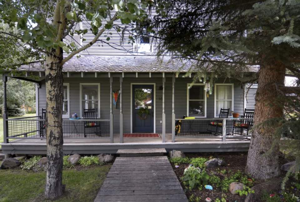 Iron Horse - Southern Belle - Crested Butte, Colorado