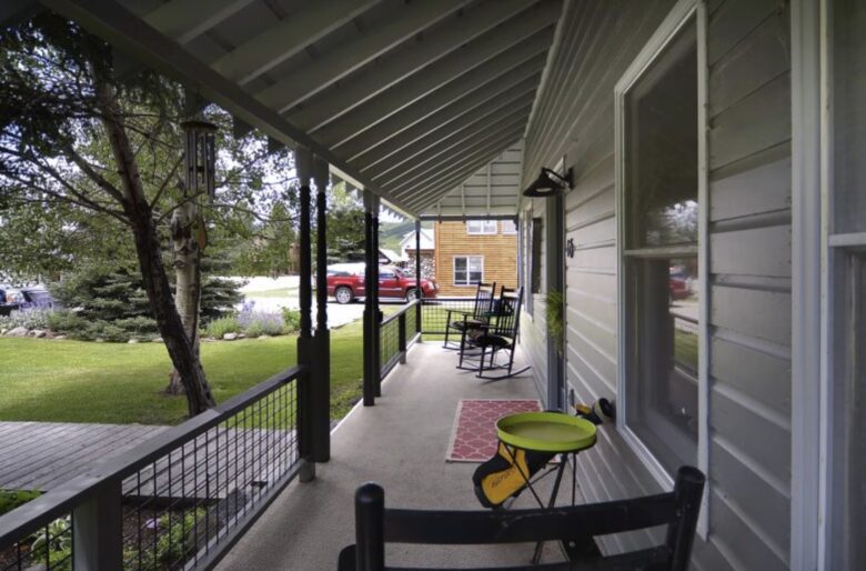 Iron Horse - Southern Belle - Crested Butte, Colorado