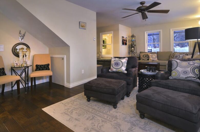 Iron Horse - Southern Belle - Crested Butte, Colorado