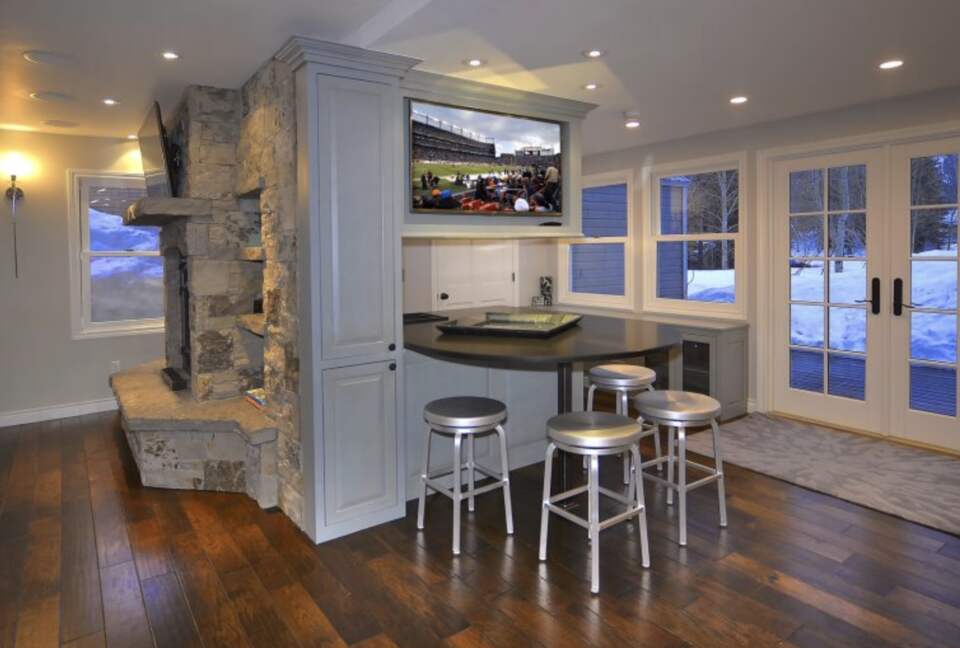 Iron Horse - Southern Belle - Crested Butte, Colorado