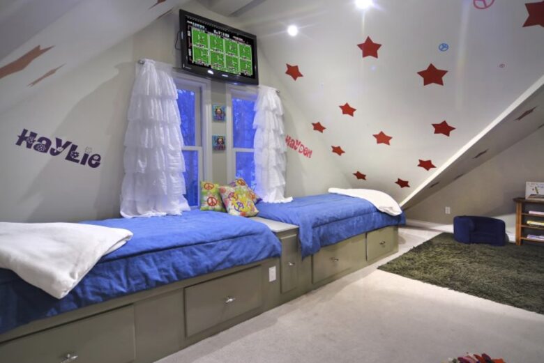 Iron Horse - Southern Belle - Crested Butte, Colorado