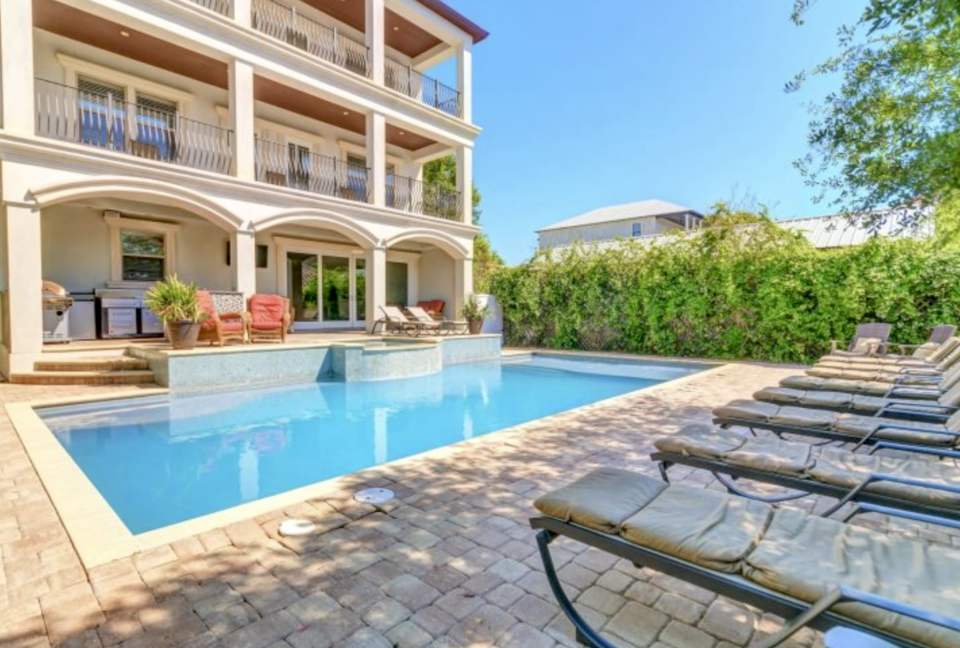 Venetian Palace - Private Beach Access - Miramar Beach, Florida