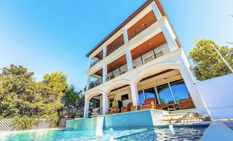 Venetian Palace - Private Beach Access - Miramar Beach, Florida