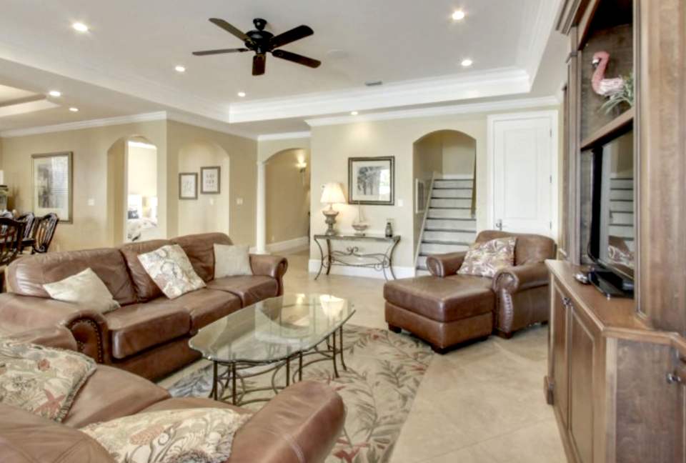 Venetian Palace - Private Beach Access - Miramar Beach, Florida