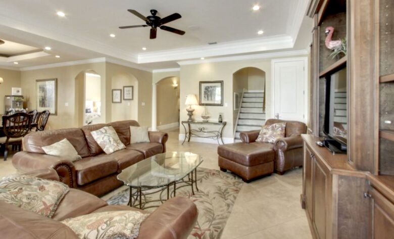 Venetian Palace - Private Beach Access - Miramar Beach, Florida