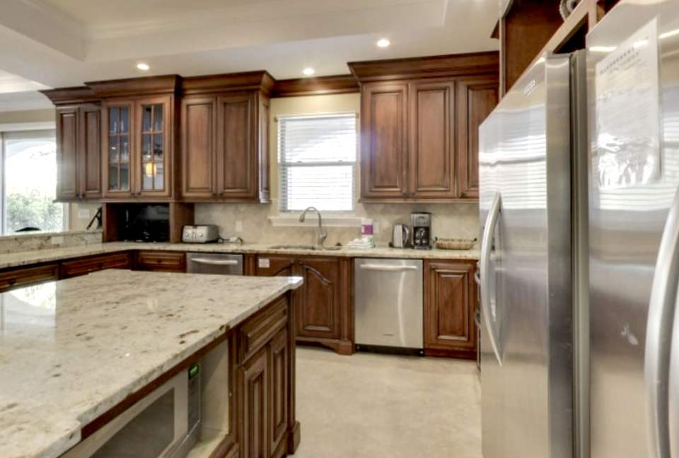 Venetian Palace - Private Beach Access - Miramar Beach, Florida