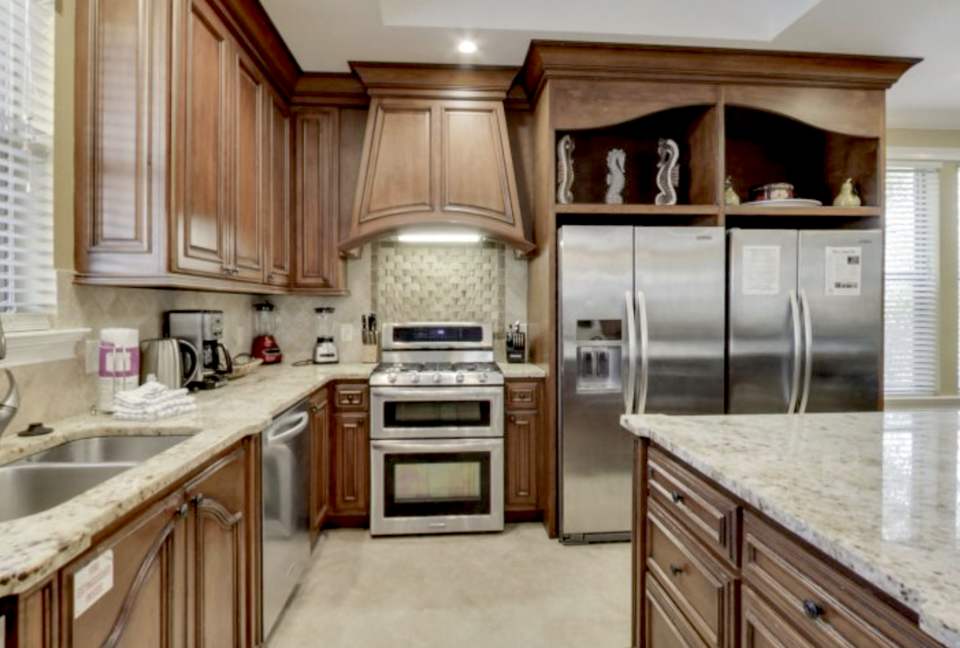 Venetian Palace - Private Beach Access - Miramar Beach, Florida