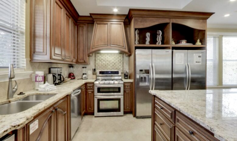 Venetian Palace - Private Beach Access - Miramar Beach, Florida