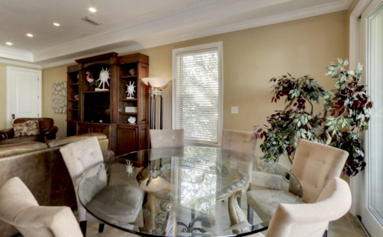 Venetian Palace - Private Beach Access - Miramar Beach, Florida