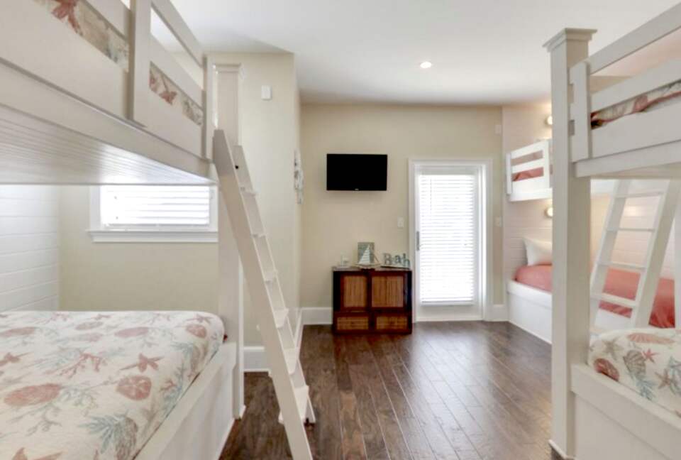 Venetian Palace - Private Beach Access - Miramar Beach, Florida