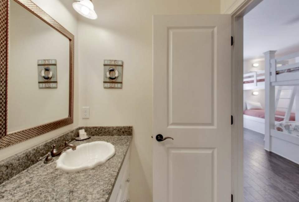 Venetian Palace - Private Beach Access - Miramar Beach, Florida