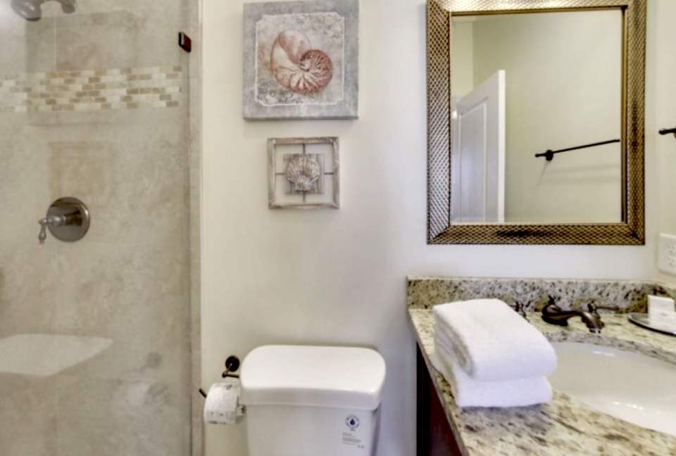 Venetian Palace - Private Beach Access - Miramar Beach, Florida