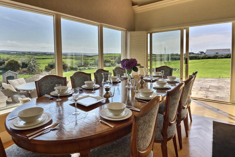 Wild Atlantic Way Irish Coastal Home Howards Way - Liscannor, Ireland