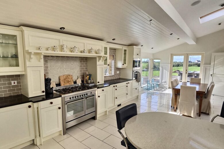 Wild Atlantic Way Irish Coastal Home Howards Way - Liscannor, Ireland