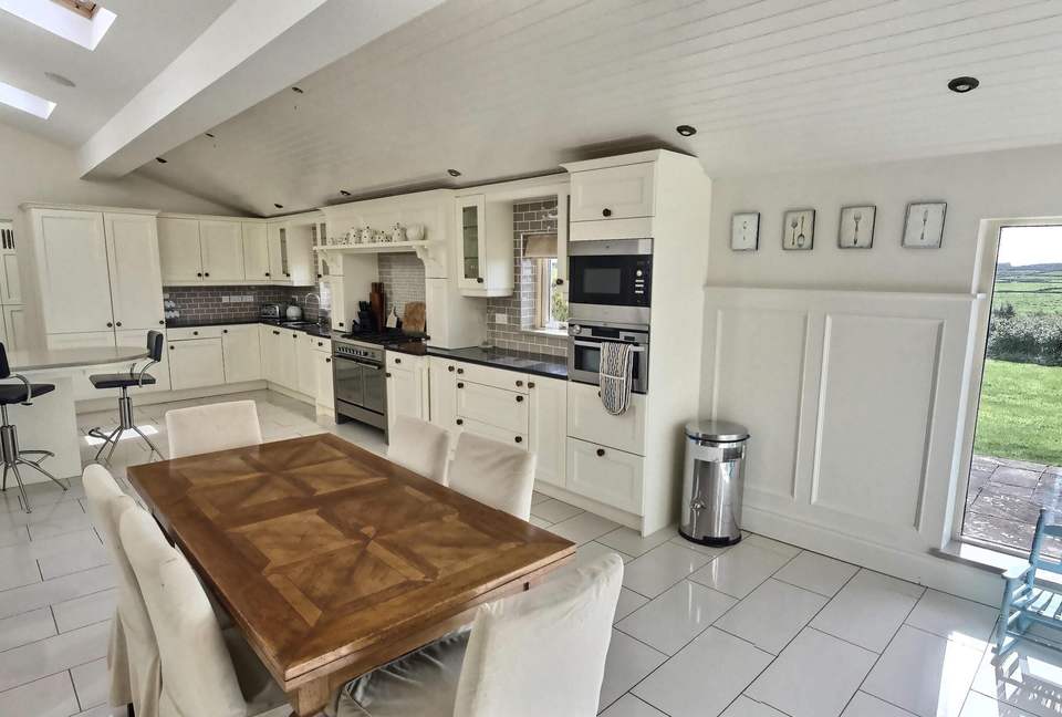 Wild Atlantic Way Irish Coastal Home Howards Way - Liscannor, Ireland