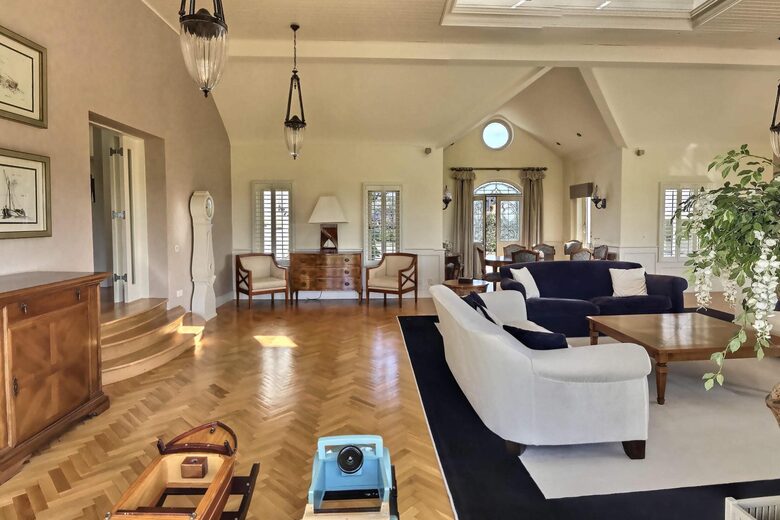 Wild Atlantic Way Irish Coastal Home Howards Way - Liscannor, Ireland