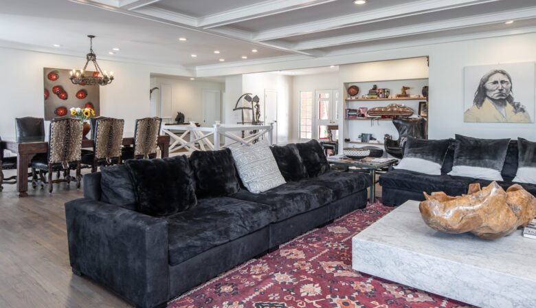 The Magnolia Manor at The Horse Shoe Farm - Hendersonville, North Carolina