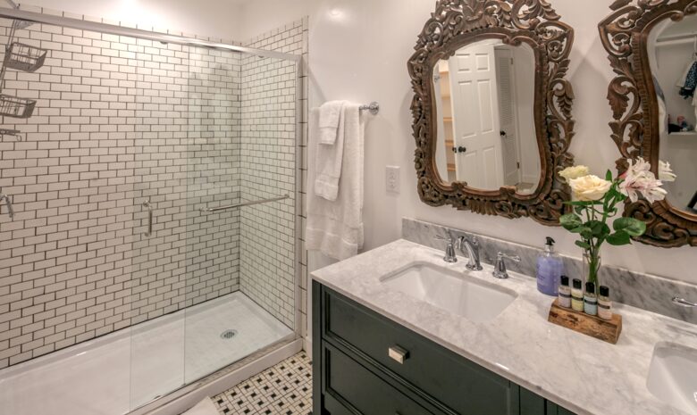 The Magnolia Manor at The Horse Shoe Farm - Hendersonville, North Carolina