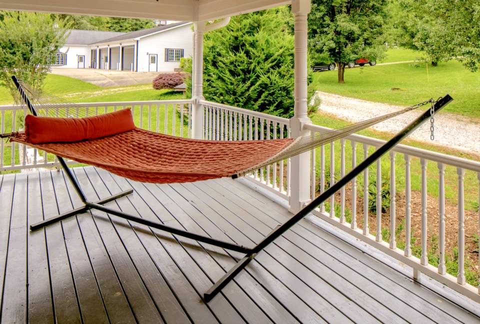 The Willow House at The Horseshoe Farm - Hendersonville, North Carolina