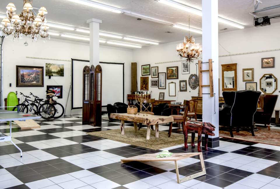 The Magnolia Manor at The Horse Shoe Farm - Hendersonville, North Carolina