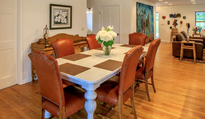 The Willow House at The Horseshoe Farm - Hendersonville, North Carolina