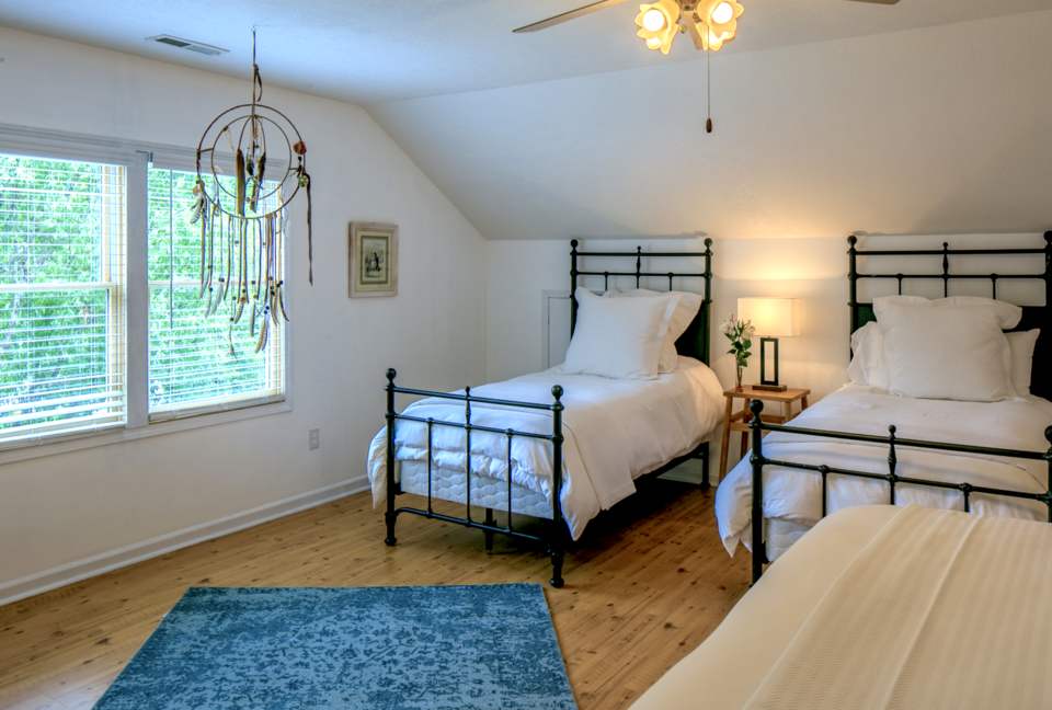 The Willow House at The Horseshoe Farm - Hendersonville, North Carolina