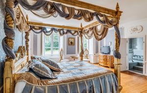 Château De Vézins (R) - Cholet, France