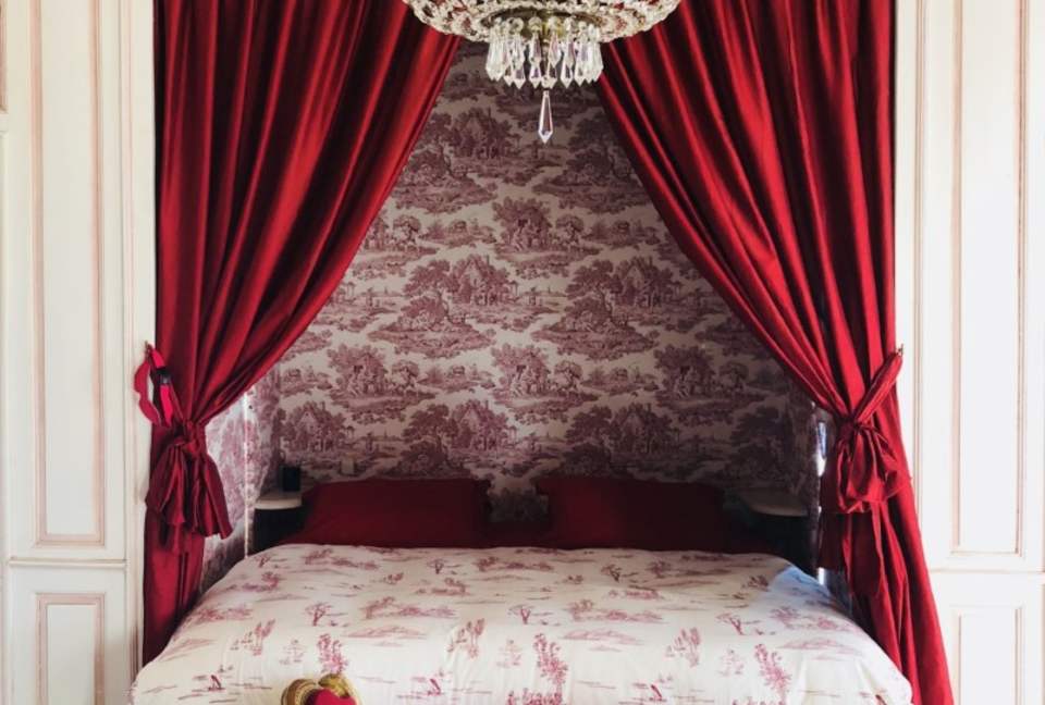 Château De Vézins (R) - Cholet, France